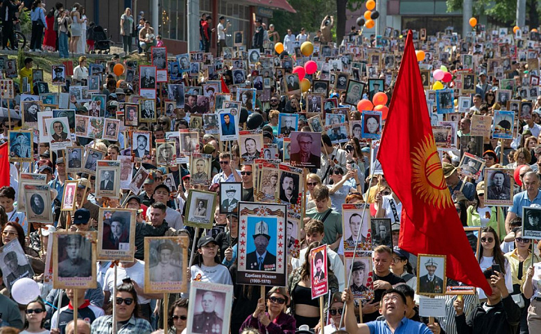 В Киргизии отменили шествие «Бессмертного полка»