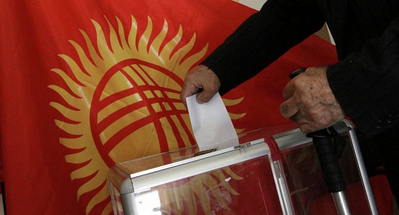 Выборы президента в Кыргызстане: Напряженность нарастает