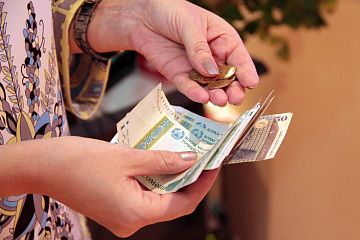 От тенге до туркменского маната – что происходит с валютами в Центральной Азии