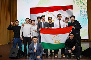Политика Таджикистана в отношении молодого поколения