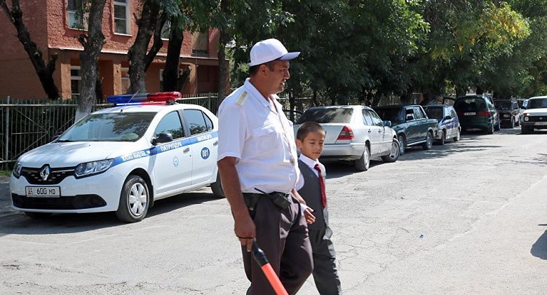 Отлынивающими от уроков займется милиция Кыргызстана