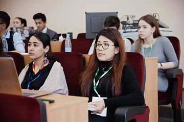 Придумать, обсудить, реализовать: специалисты из Центральной Азии представили проекты в Москве