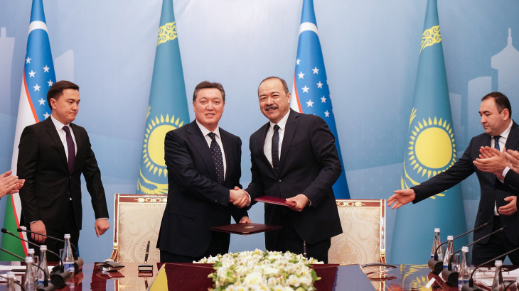  Узбекистан и Казахстан подписали соглашения на полмиллиарда долларов