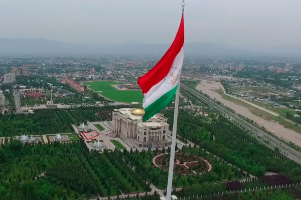 Внутренняя и внешняя политика Таджикистана в новых условиях