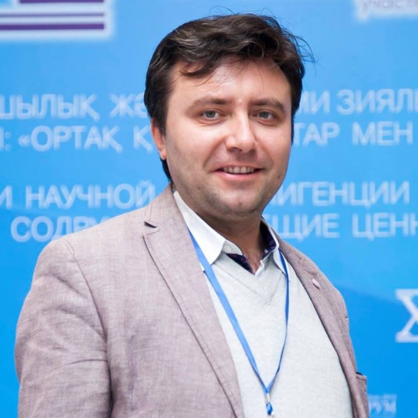 Валерий Сурганов