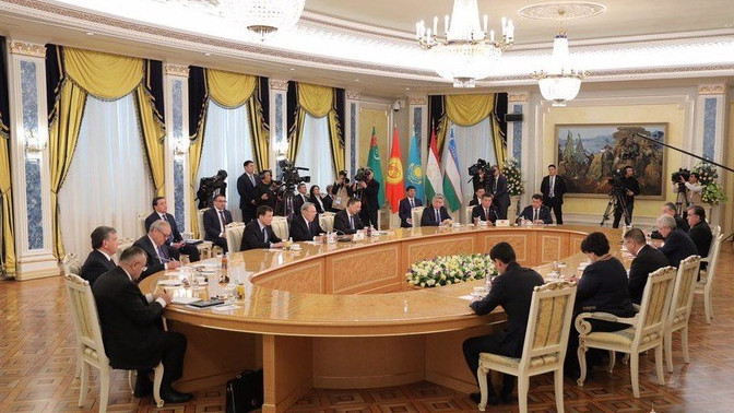 В Ташкенте отложен неформальный саммит президентов Центральной Азии, - СМИ