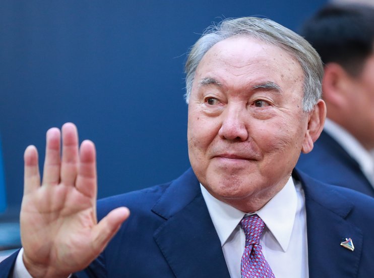 Ашимбаев: Нурсултан Назарбаев блестяще разыграл эту партию