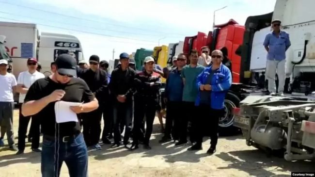 На западе Казахстана вновь протесты