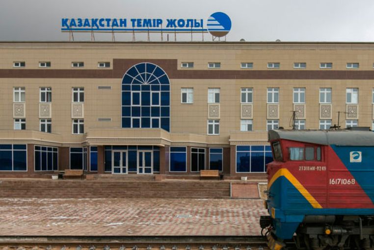 Казахстан отложил приватизацию стратегических активов