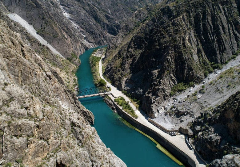Кыргызстан предоставит Казахстану и Узбекистану воду