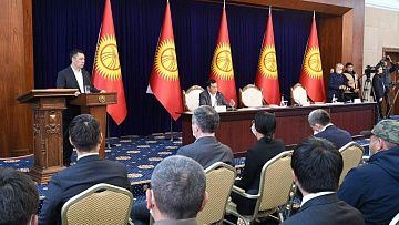 Парламент в суперпрезидентском Кыргызстане: ожидания от осенних выборов
