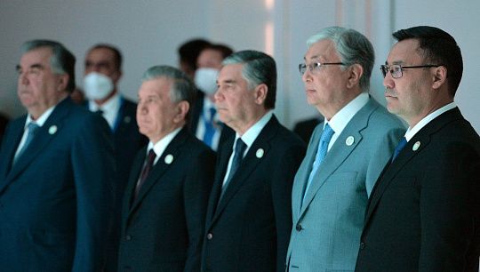 Экспертный анализ: «Казахстанский сценарий» для стран Центральной Азии