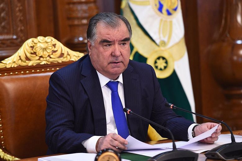 Президент Таджикистана призвал заготовить продукты на два года