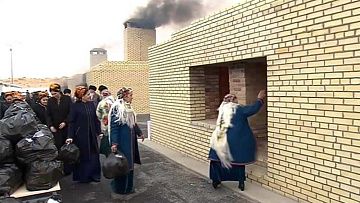 В Туркмении под патриотические песнопения сожгли наркотики