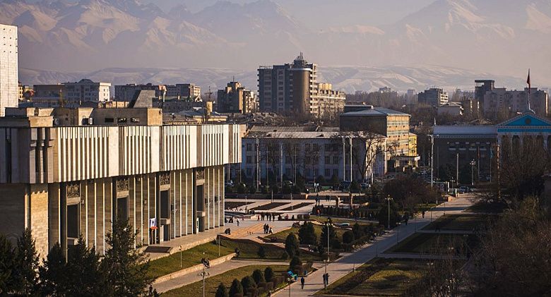 Сколько нужно денег, чтобы выжить  в Бишкеке и еще 141 факт к Дню столицы