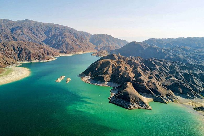 Прибыльная засуха: Таджикистан готов обменять воду на топливо из Казахстана