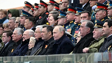 Президенты стран Центральной Азии посетили Парад Победы в Москве 