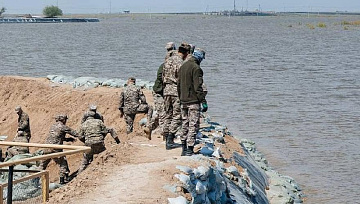 Уровень воды в реке Жайык (Урал) превысил критический