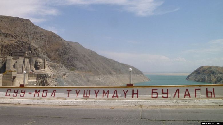Кыргызстан настаивает на компенсациях за водные ресурсы