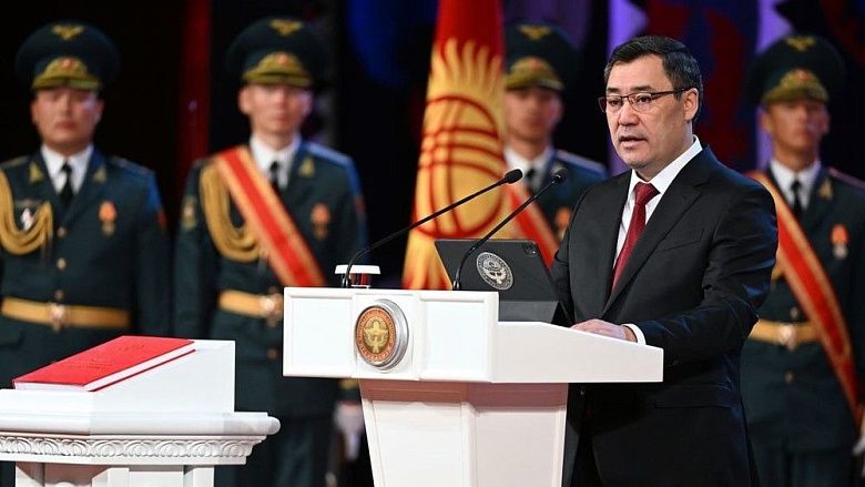 Глава Киргизии выступил в честь юбилея Конституции. Главные тезисы