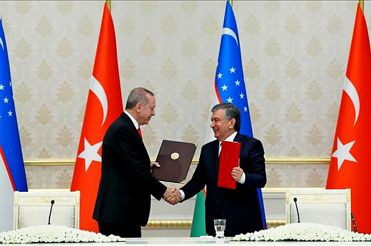 Узбекистан больше не может развиваться в одиночку: зачем РУз вступила в Тюркский совет?