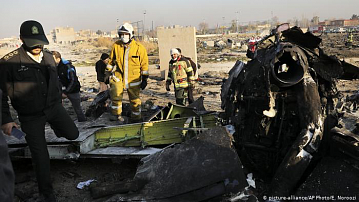 Случайное попадание или информационная война: роль ракет в падении украинского самолета
