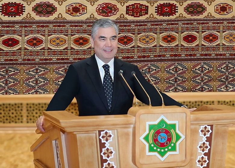 Экс-президента Туркменистана объявили национальным лидером