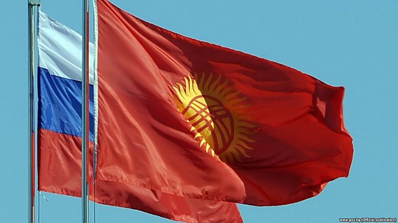 Опрос: кыргызстанцы больше всех в СНГ считают Россию самой дружественной страной