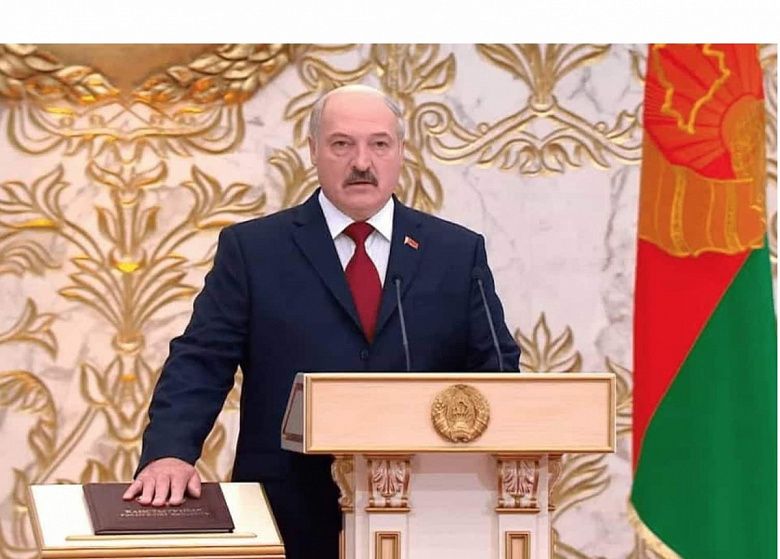 Бердымухамедов первым из лидеров стран СНГ поздравил Лукашенко с инаугурацией