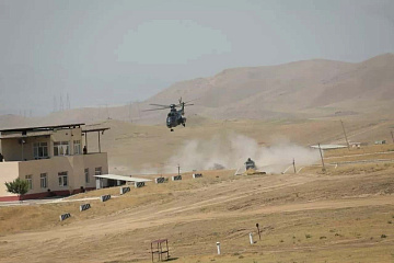 В Узбекистане опровергли информацию о сбитом на границе афганском военном вертолете