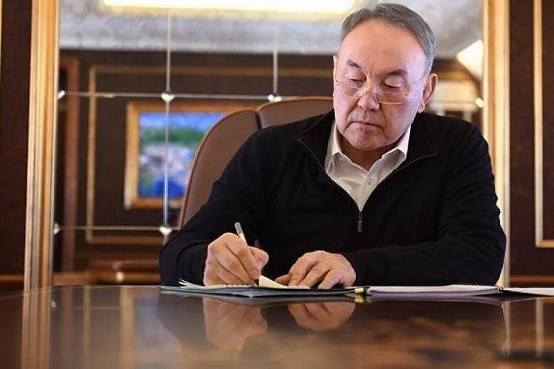 Казахстан-2019: золотой век Мифа власти
