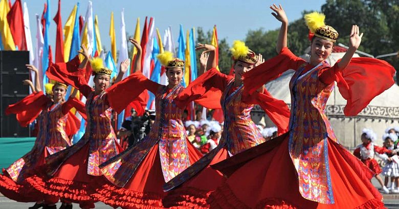 В Казахстане и Узбекистане пройдут Дни культуры Кыргызстана