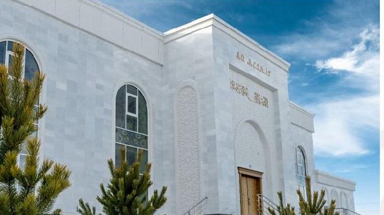 Белую мечеть открыли в Астане