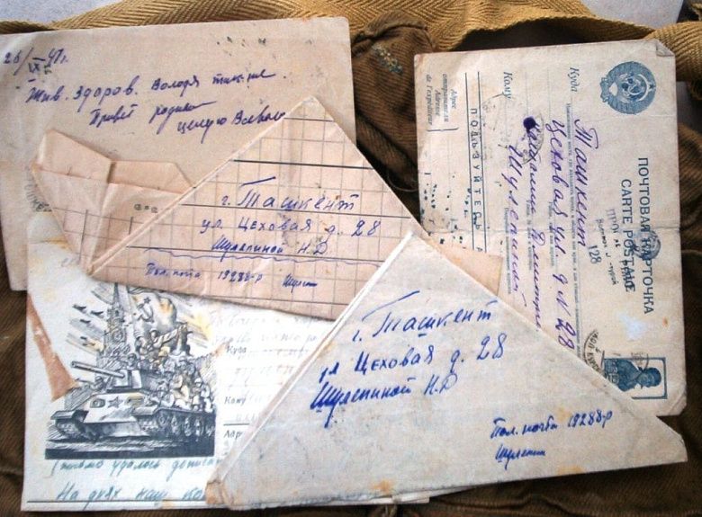 В Узбекистане письма солдат собрали в книге