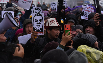 Как прозападные СМИ виновников в Кыргызстане назначают