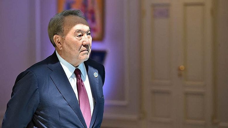 Привилегии Назарбаева и его семьи: неприкосновенность, пожизненная охрана и страховка