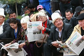Наумов: В странах Центральной Азии власти нужно перестать играть в оппозицию