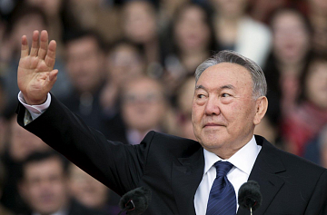 Какое место займет Нурсултан Назарбаев в пантеоне отцов казахстанской нации? Ответ Асану Кайгы