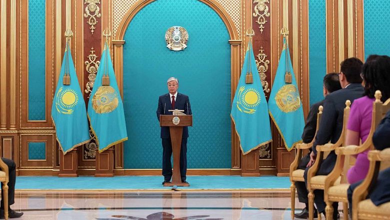 Диалог между властью и обществом в Казахстане могут запустить «с чистого листа»