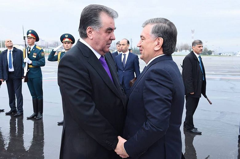 Эксперт: узбекско-таджикские отношения должны выйти на уровень стратегического партнерства