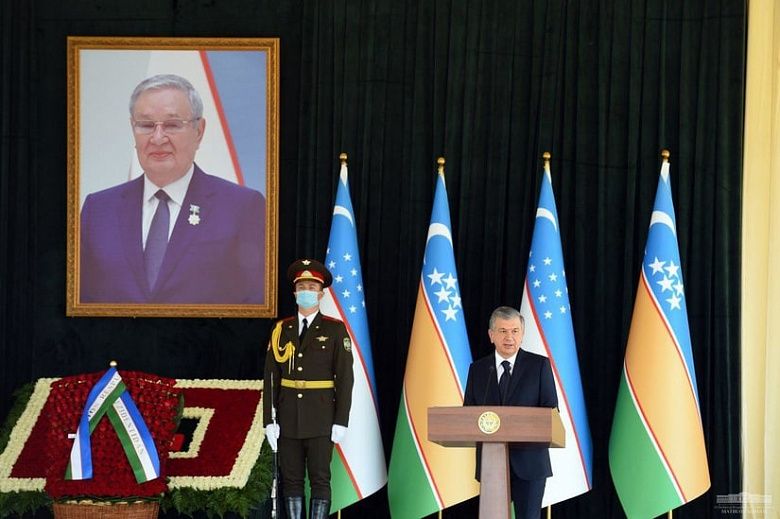 Мирзиёев увековечит память покойного лидера Каракалпакстана в топонимике Ташкента