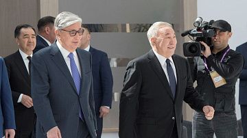 Д. Ашимбаев: конфликт элит был, но не между Назарбаевым и Токаевым