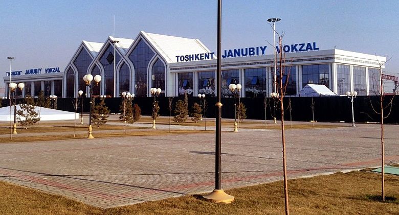 Вокзал Ташкент-Южный: вагончик тронется, перрон останется