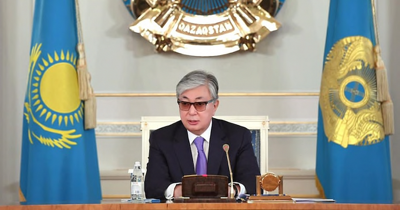 Президент Казахстана подписал закон об ответственности министров за коррупцию подчиненных