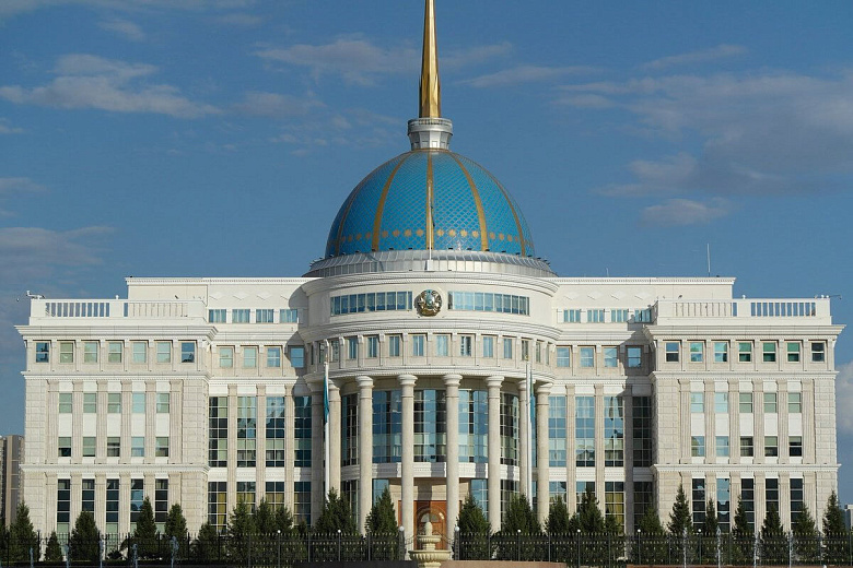 Кадровые перестановки в Казахстане: ротации в военном руководстве и формирование состава новых министерств