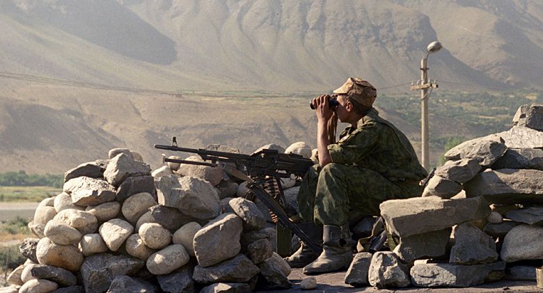 Крайне напряженная: посол РФ о ситуации на таджикско-афганской границе