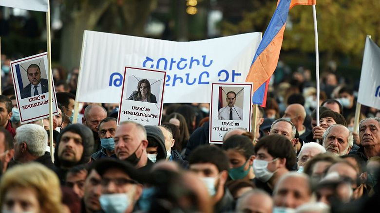 Халатян: Проблема популистов у власти характерна не только для Армении
