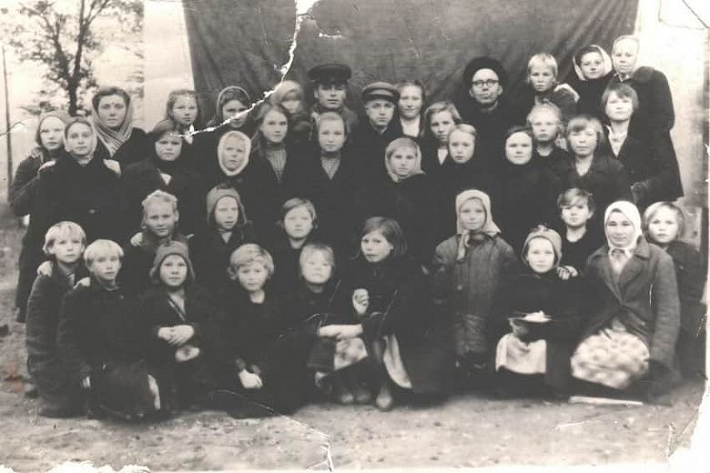  Светлой памяти Токтогон Алтыбасаровой, спасшей 150 детей блокадного Ленинграда