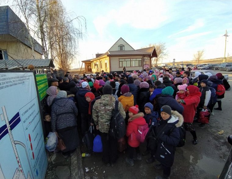 Кордайский конфликт: 8 тысяч казахстанцев вернулись из Кыргызстана