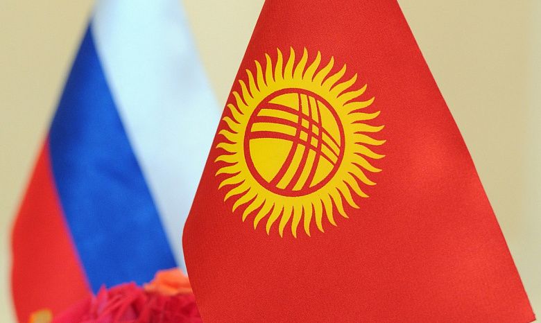 Эксперты: После президентских выборов Кыргызстан продолжит курс на развитие союзнических отношений с Россией
